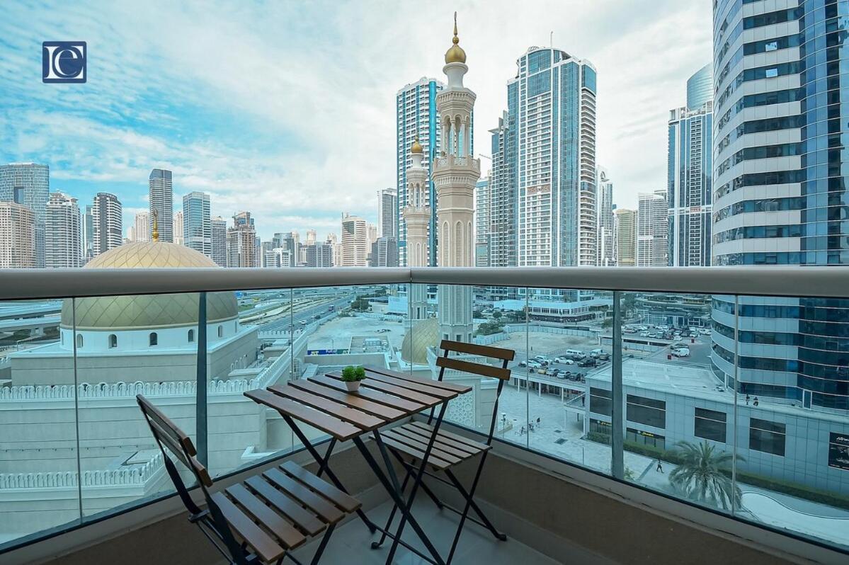 Cozy 1-bedroom In N2 Lakepoint Tower Jlt *